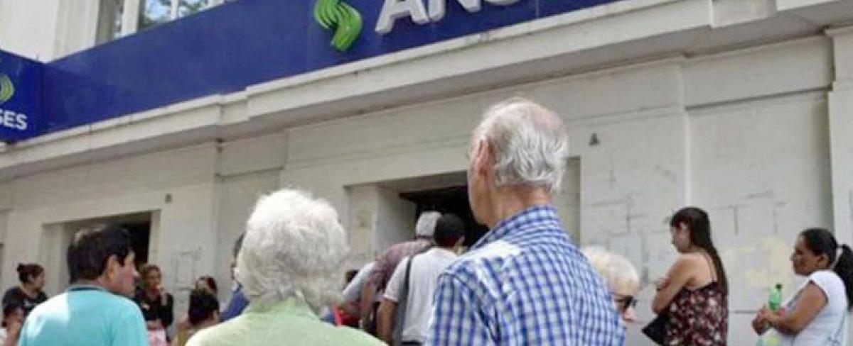 Excelente noticia para los jubilados de ANSES este Abril 2024